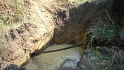 ГНБ прокол для водопровода, животноводческая ферма в районе Мордовии, затягивание трубы в пилотную скважину